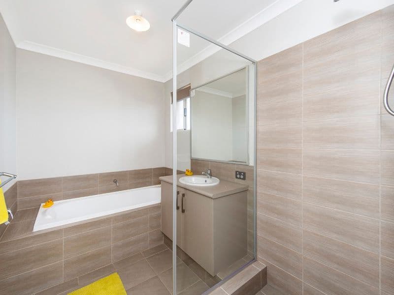 93 Roberts Street, YARRAVILLE, Yarraville - Thumbnail 2