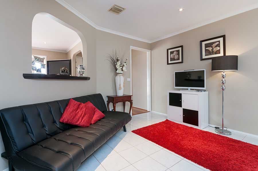 4 Swansea Court, Craigieburn VIC 3064, Craigieburn - Thumbnail 3