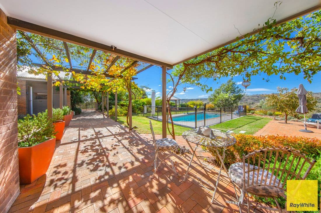 2531 Sutton Road, Sutton - Thumbnail 2