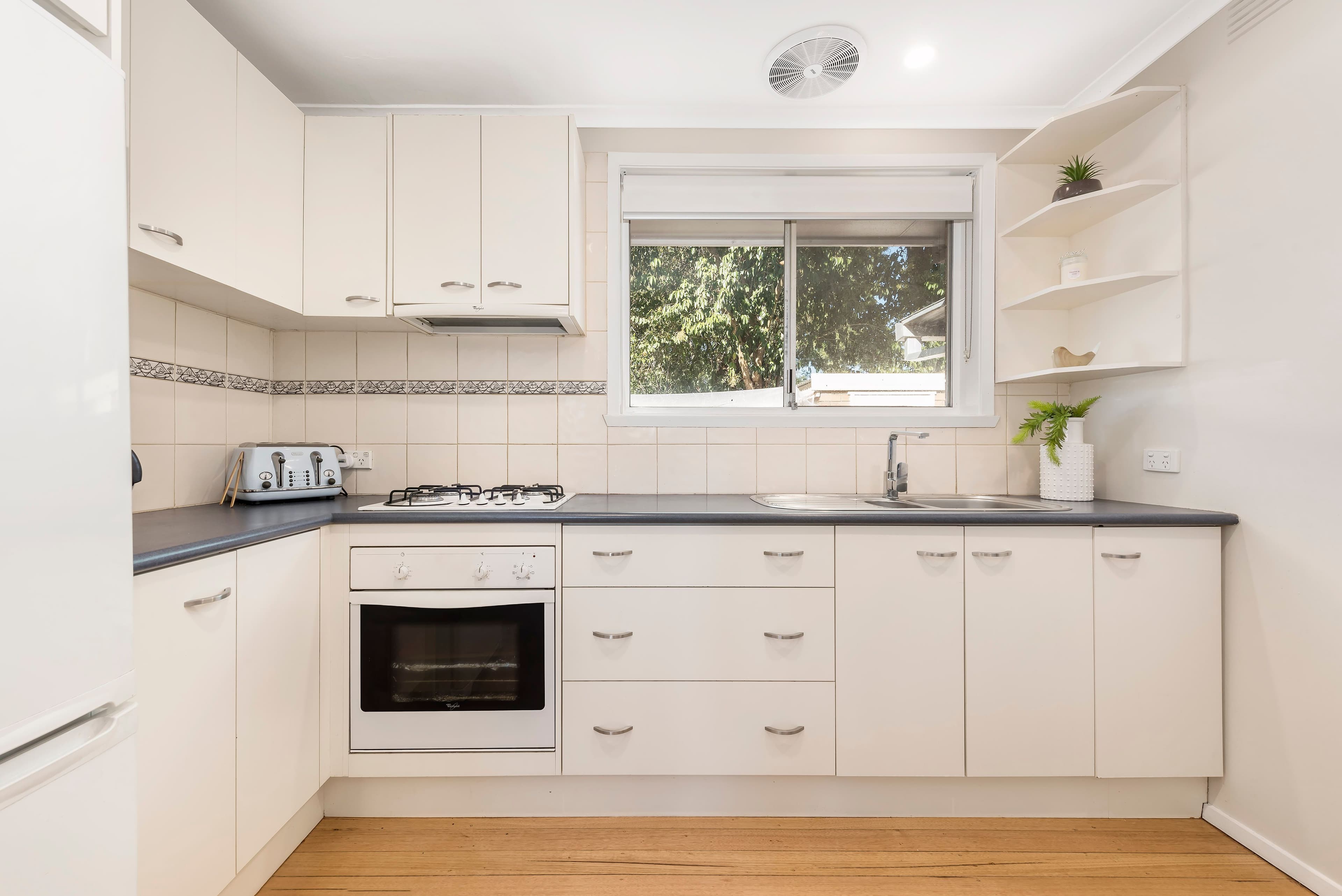 8 James Street, Bayswater VIC 3153, Bayswater - Thumbnail 4
