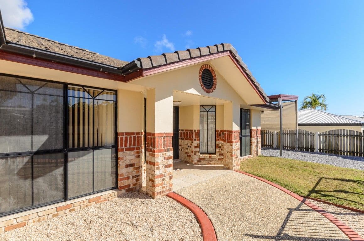 82 Hampton Drive, Tannum Sands QLD 4680, Tannum Sands - Thumbnail 2