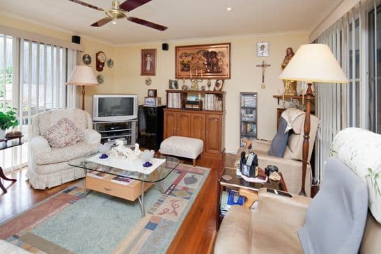 34 Leonard Drive, LANGWARRIN VIC 3910, Langwarrin - Thumbnail 4