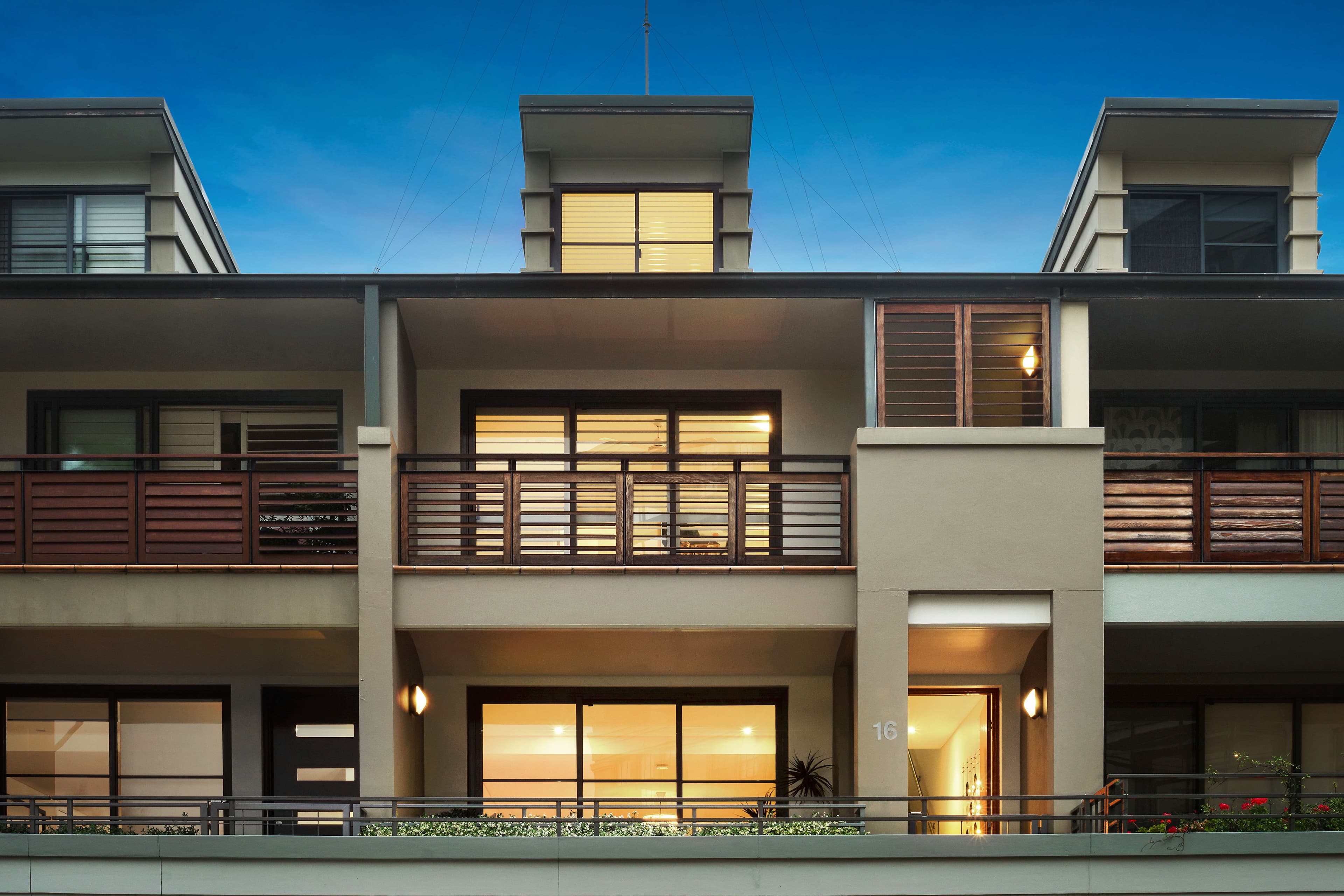 16 Cooper Street, Balmain - Thumbnail 2