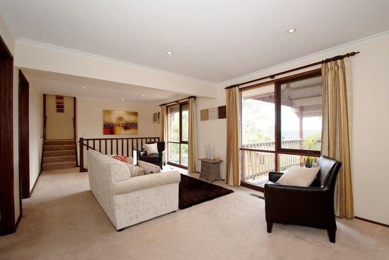 18 SAVANNA Drive, MOOROOLBARK VIC 3138, Mooroolbark - Thumbnail 8