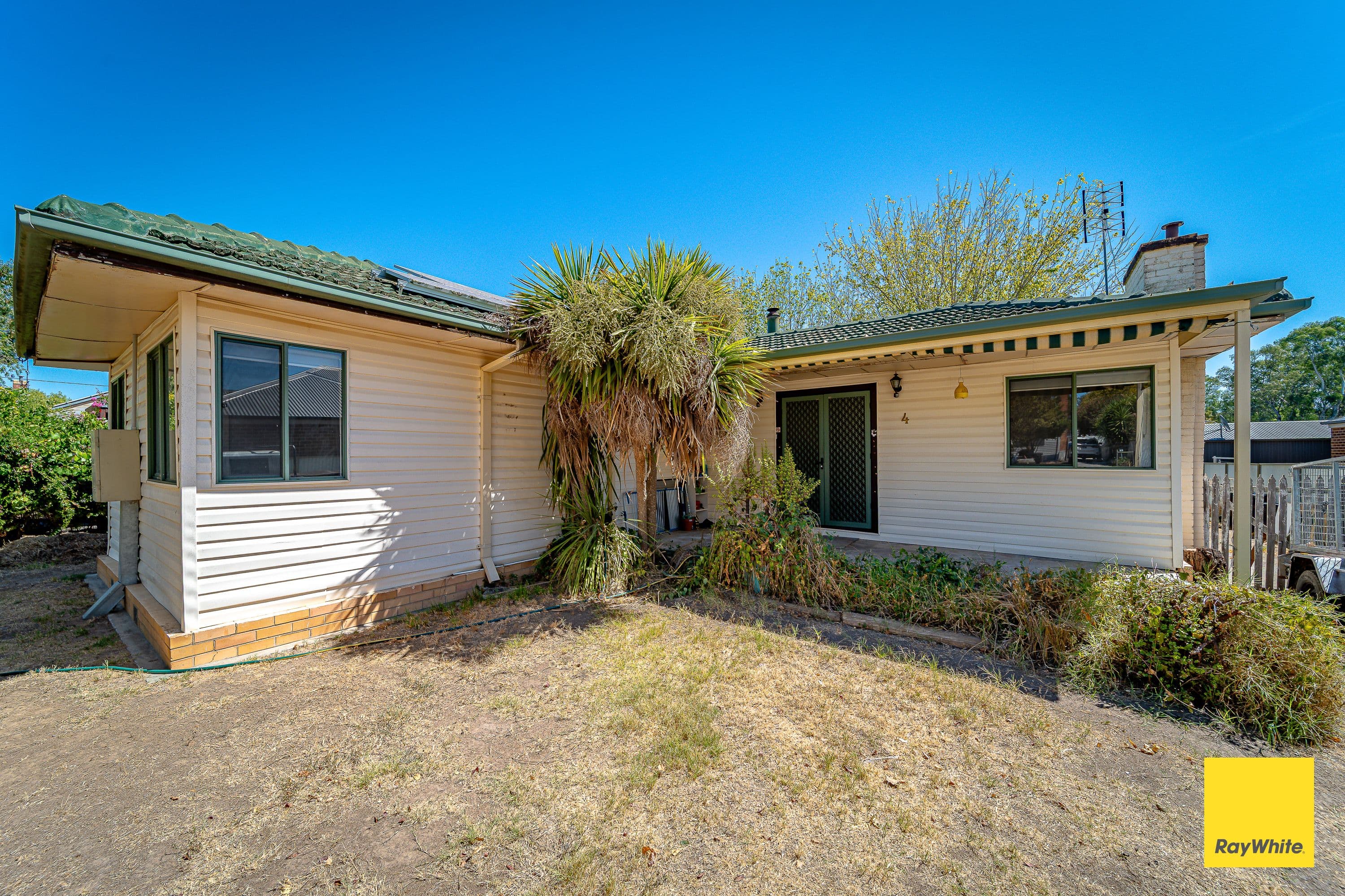 4 Longmore Street, Kangaroo Flat VIC 3555, Kangaroo Flat - Thumbnail 2