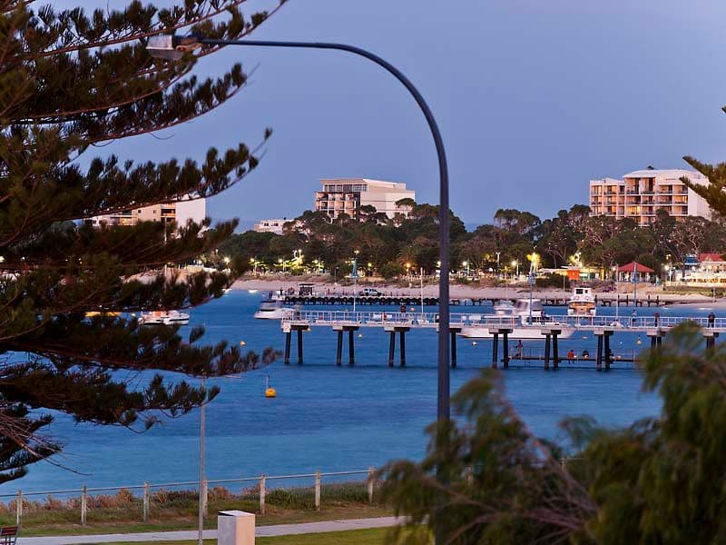 47 The Esplanade, ROCKINGHAM WA 6168, Rockingham - Thumbnail 2