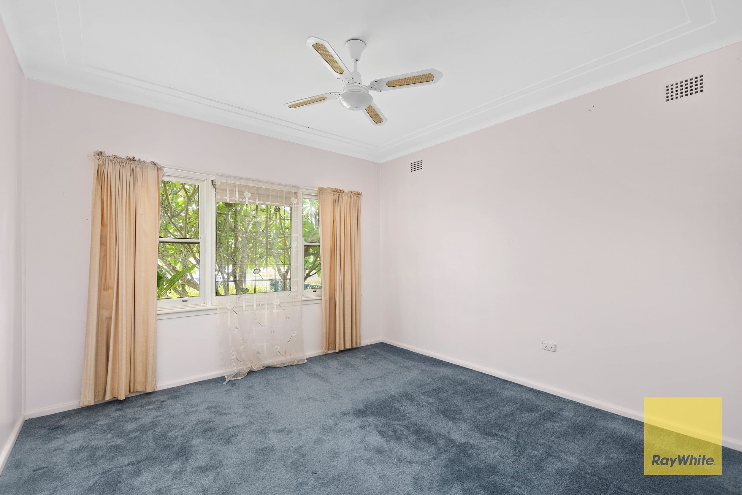28 Albion Street, Umina Beach NSW 2257, Umina Beach - Thumbnail 3