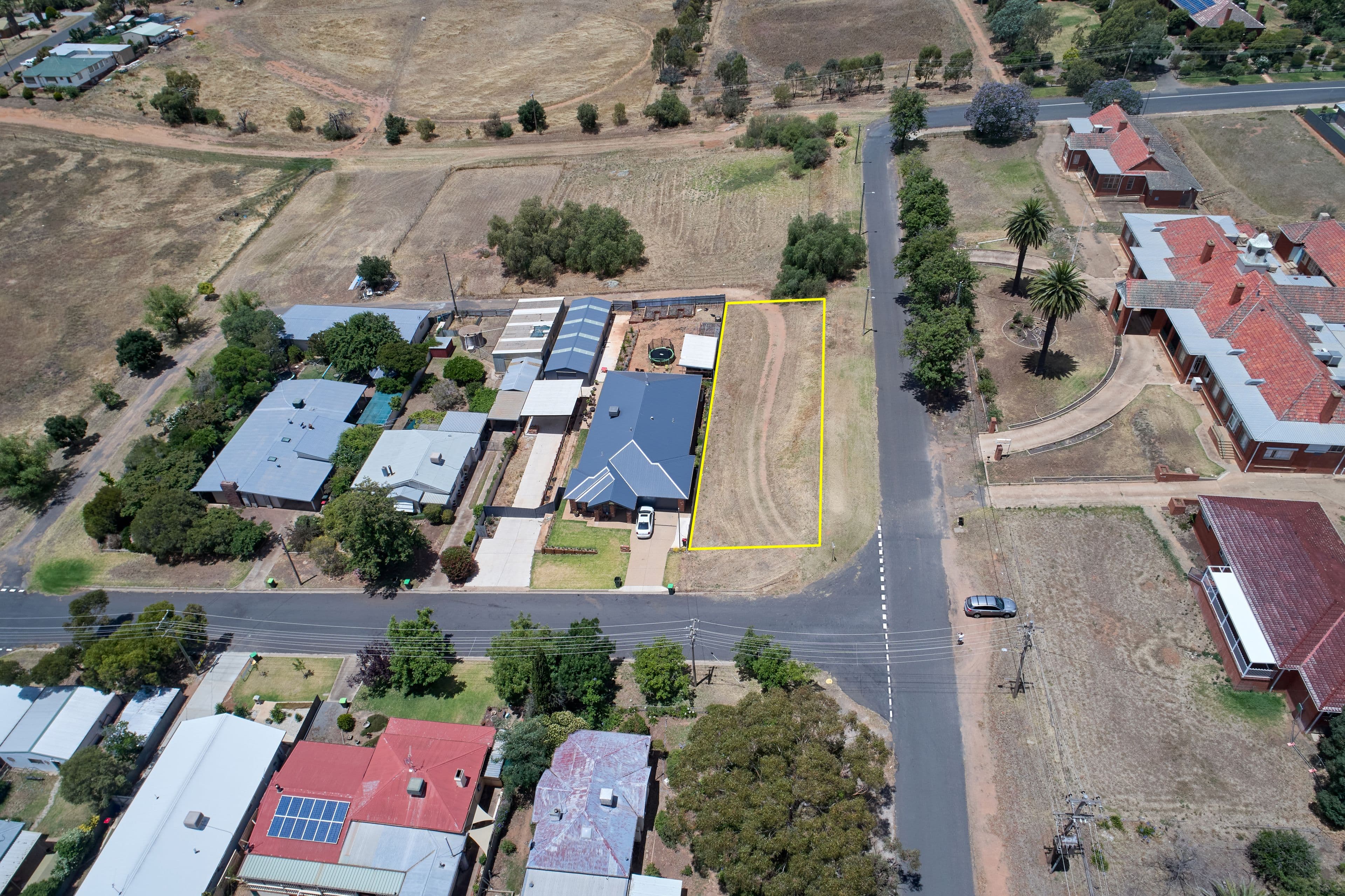 24 Edward Street, Junee NSW 2663, Junee - Thumbnail 4