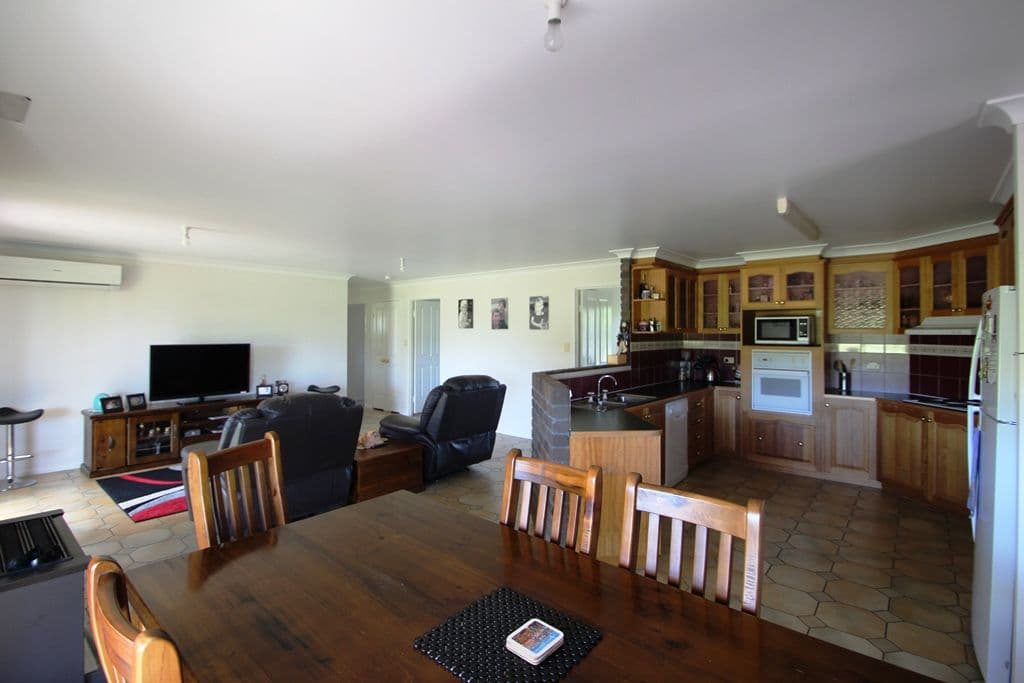 227 Washpool Road, Rosenthal Heights QLD 4370, Rosenthal Heights - Thumbnail 4