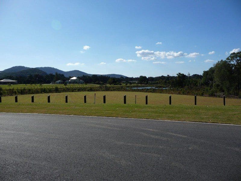 14 Greenacre Way, MAUDSLAND QLD 4210, Maudsland - Thumbnail 5