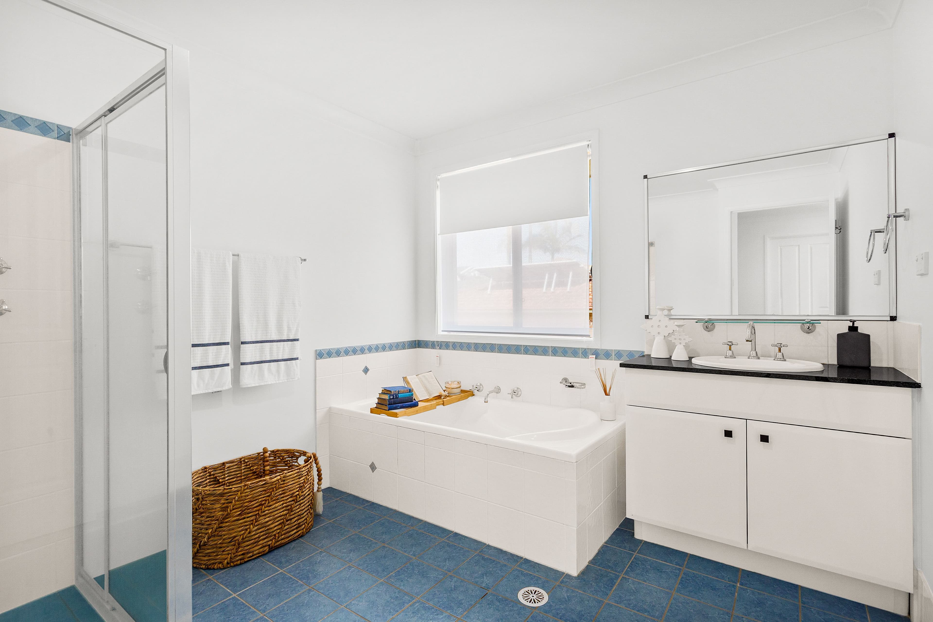 14 Cove Boulevard, Shell Cove NSW 2529, Shell Cove - Thumbnail 7