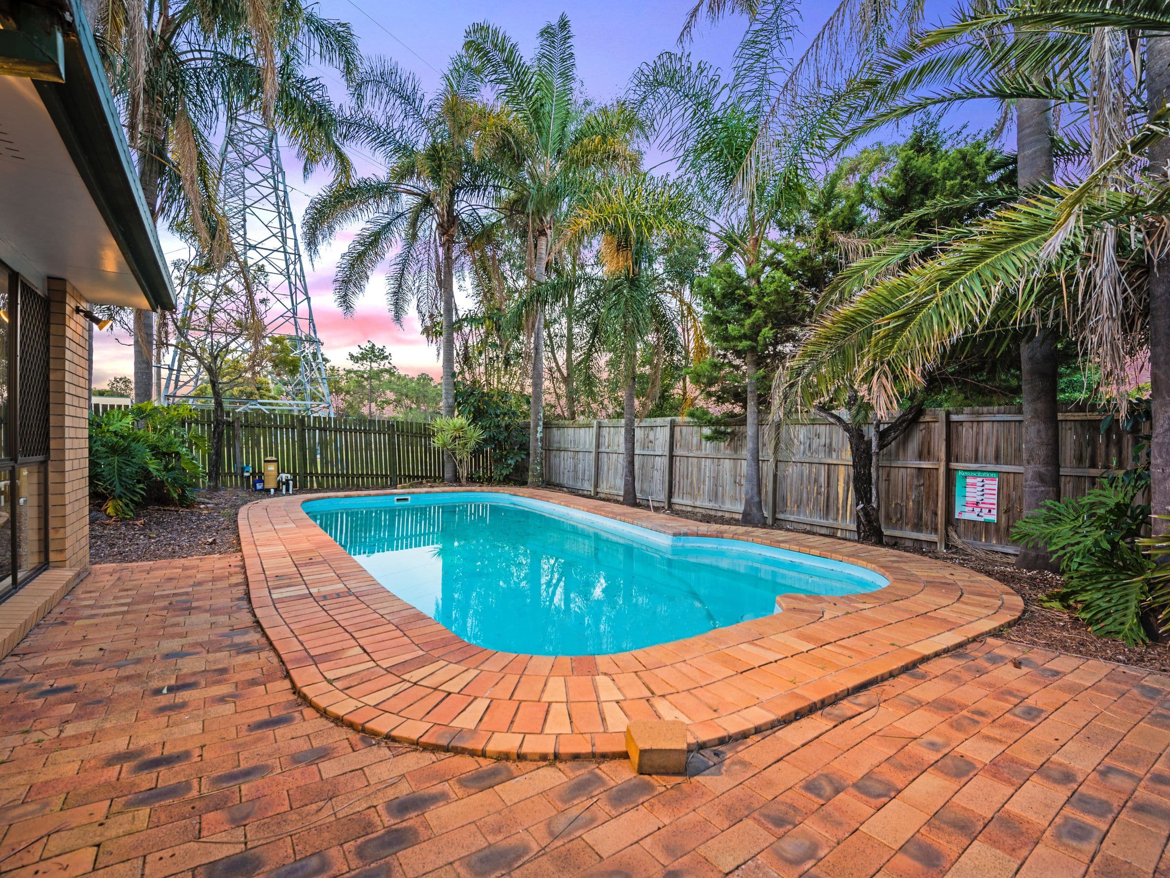 23 Yorkshire Crescent, Mount Warren Park QLD 4207, Mount Warren Park - Thumbnail 2