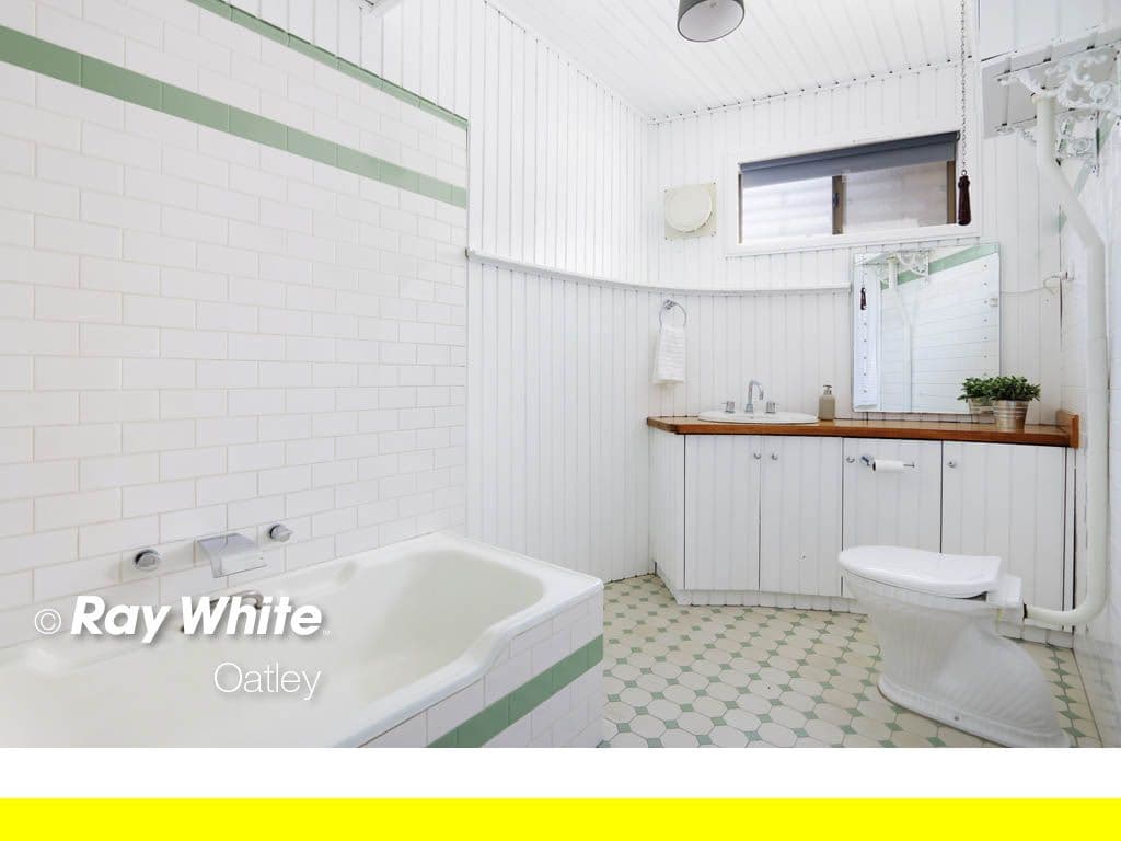 16 Lansdowne Parade, Oatley NSW 2223, Oatley - Thumbnail 8