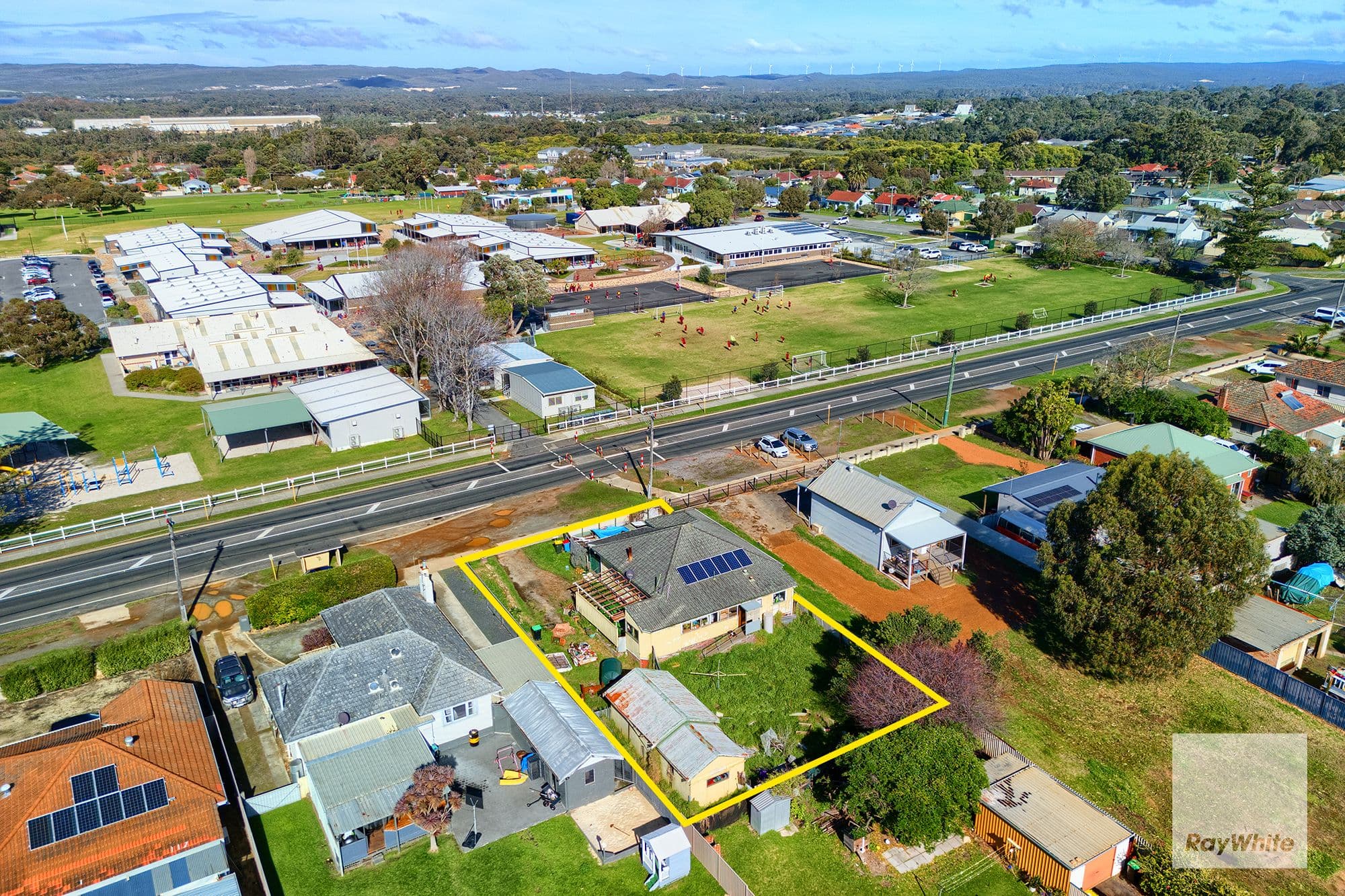 72 South Coast Highway, Orana WA 6330, Orana - Thumbnail 4