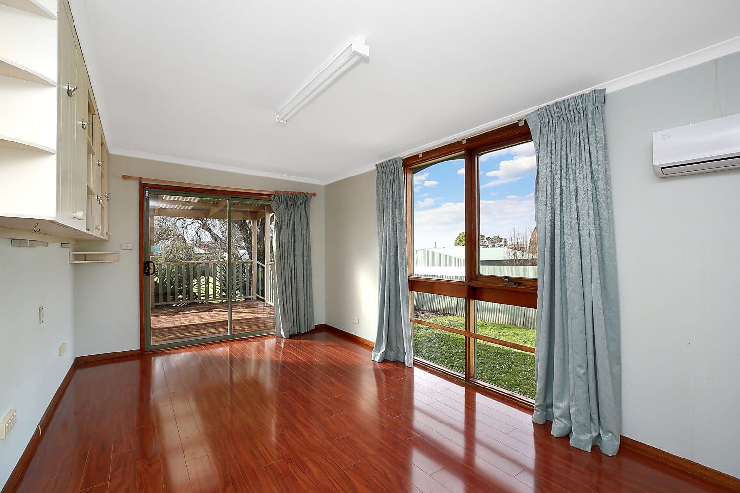 6 Robinson Street, Camperdown VIC 3260, Camperdown - Thumbnail 5