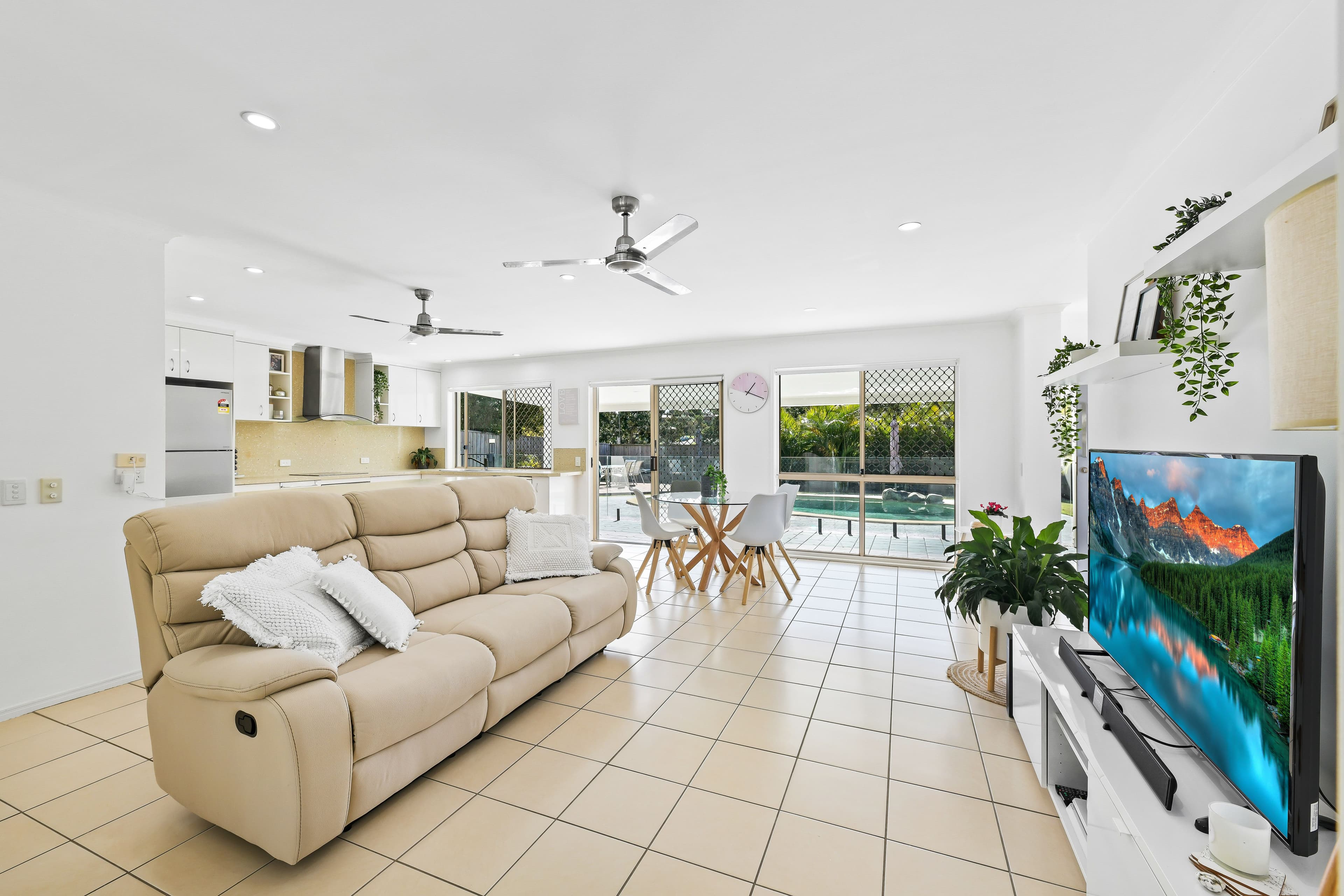 2 Mona Court, Bli Bli QLD 4560, Bli Bli - Thumbnail 4