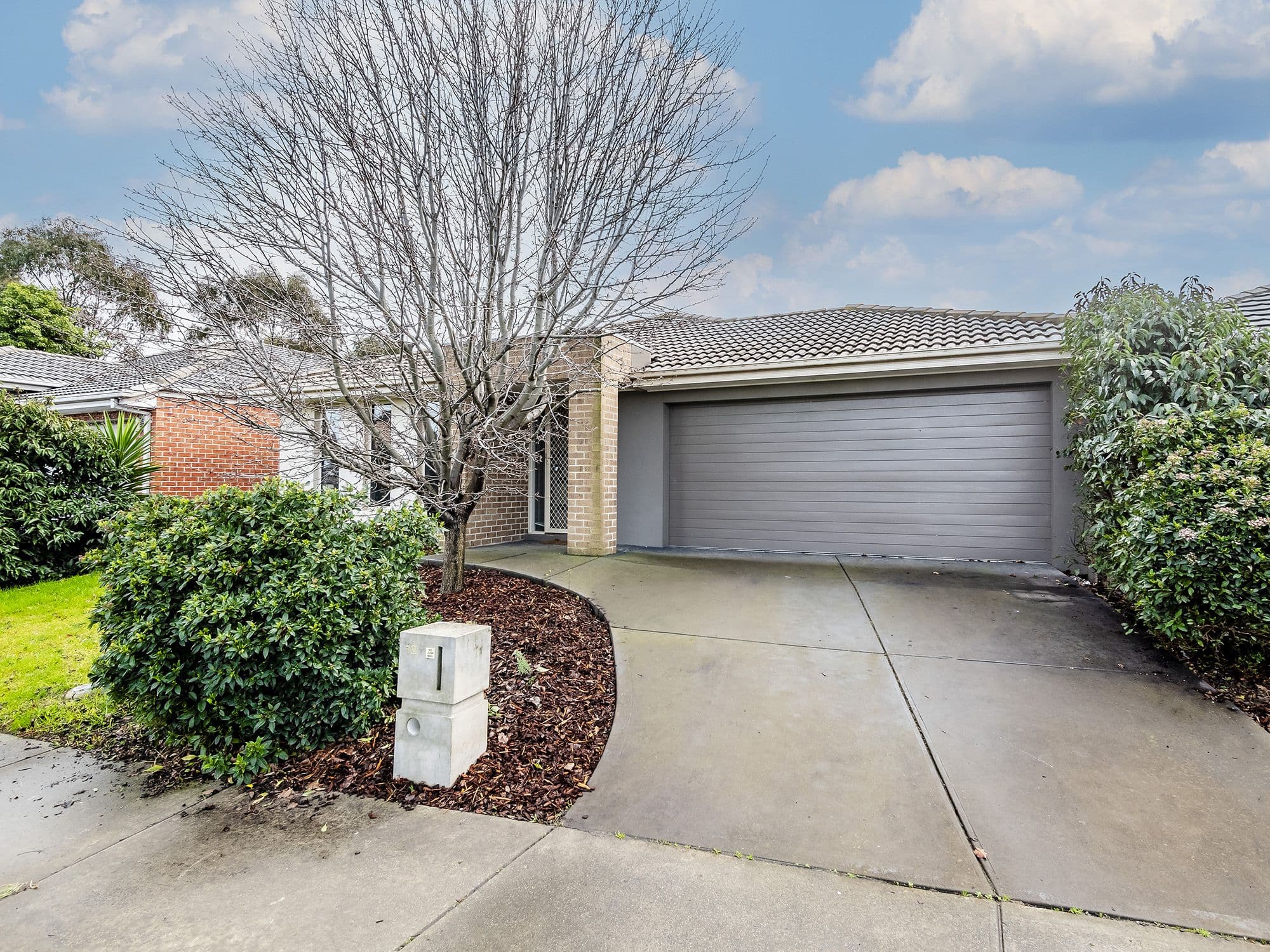 18 Quarters Boulevard, Cranbourne West VIC 3977, Cranbourne West - Image 1