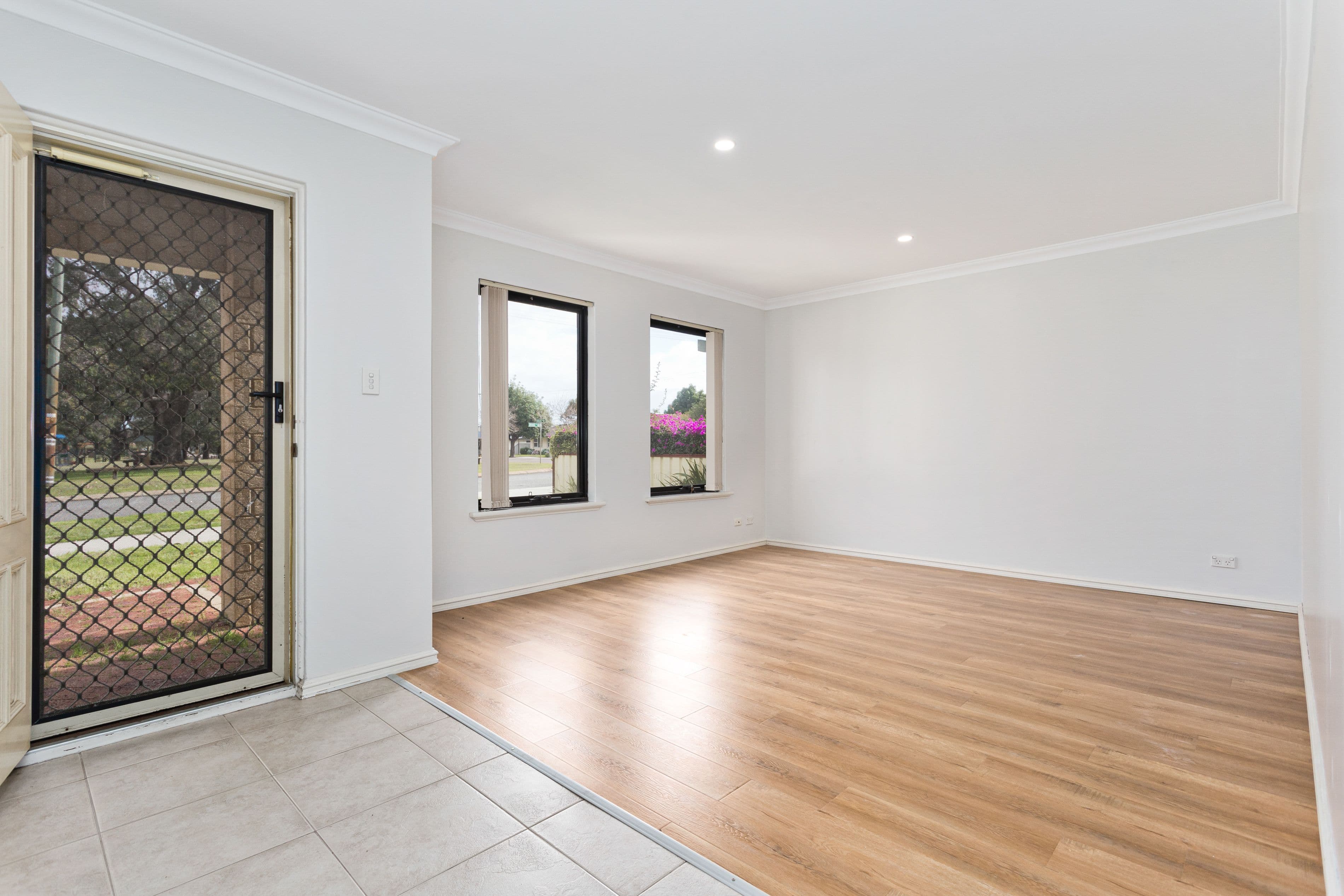 240 Drake Street, Morley WA 6062, Morley - Thumbnail 2