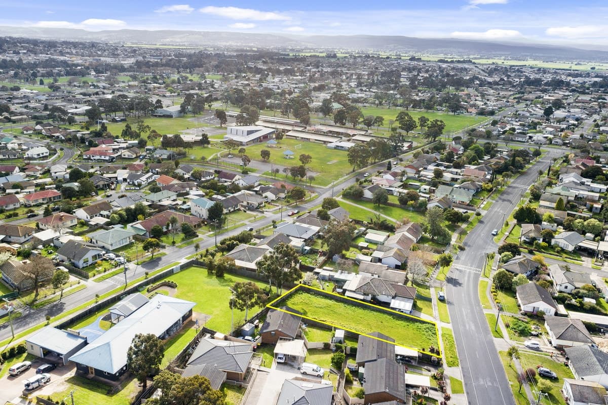 33A Cameron Street, Traralgon VIC 3844, Traralgon - Thumbnail 4