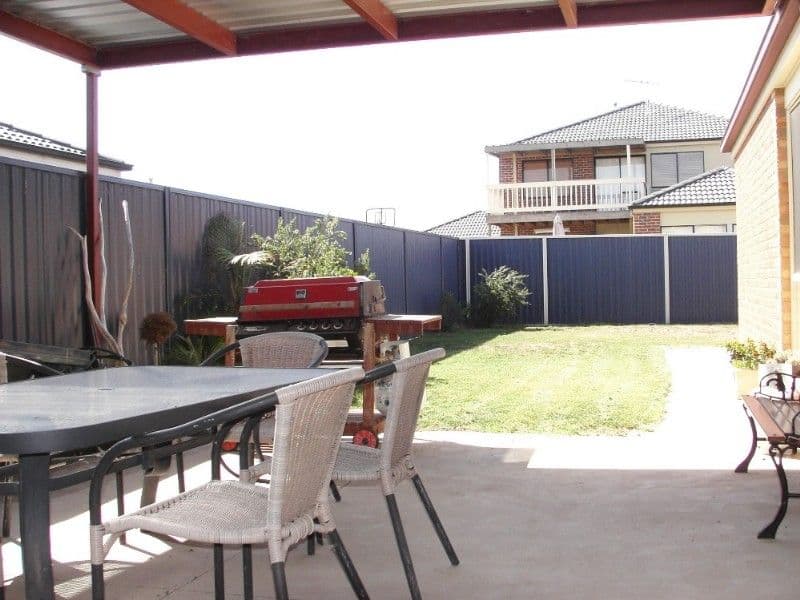 19 River Red Grove, PAKENHAM VIC 3810, Pakenham - Thumbnail 2