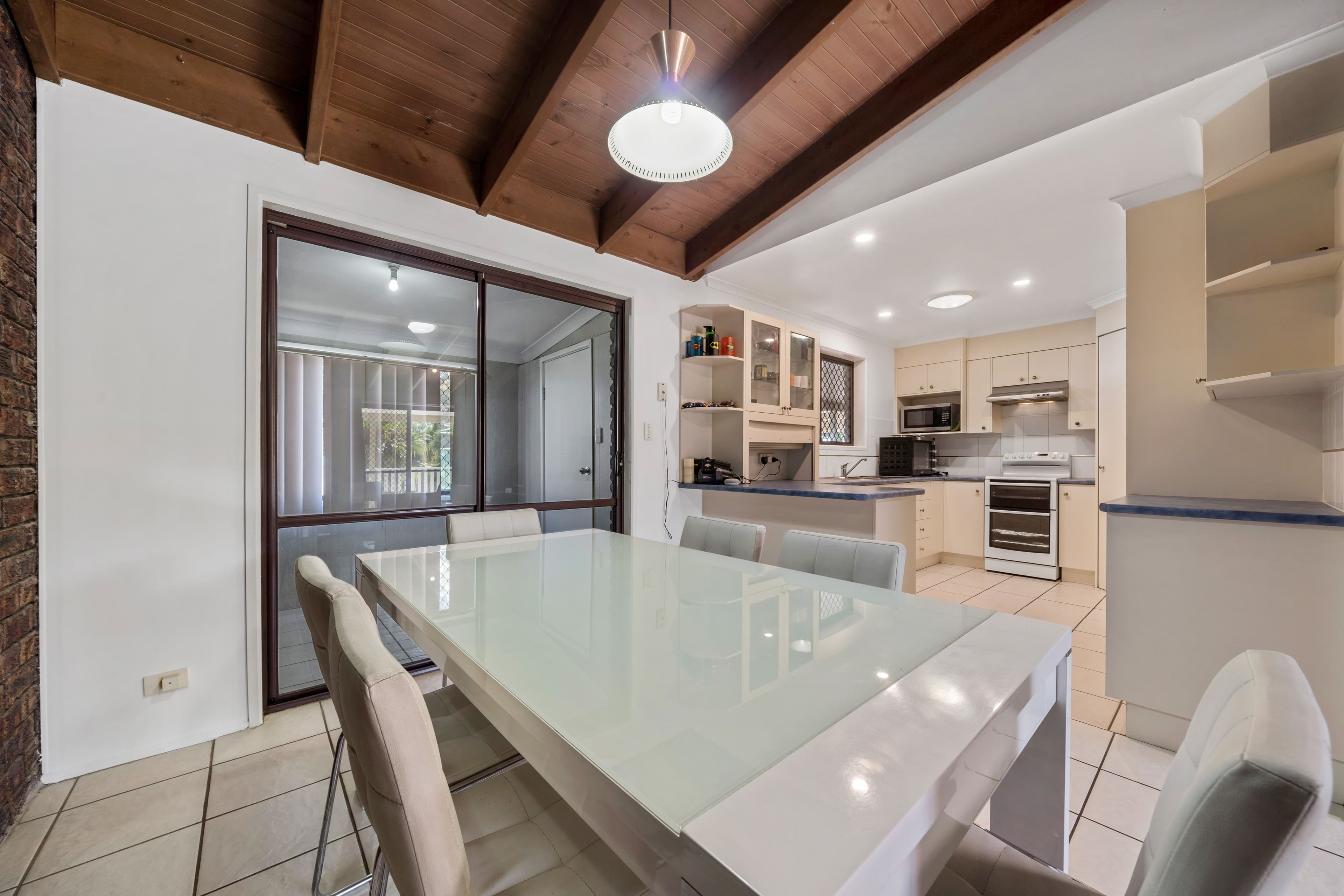 5 Hoop Street, Hillcrest QLD 4118, Hillcrest - Thumbnail 6