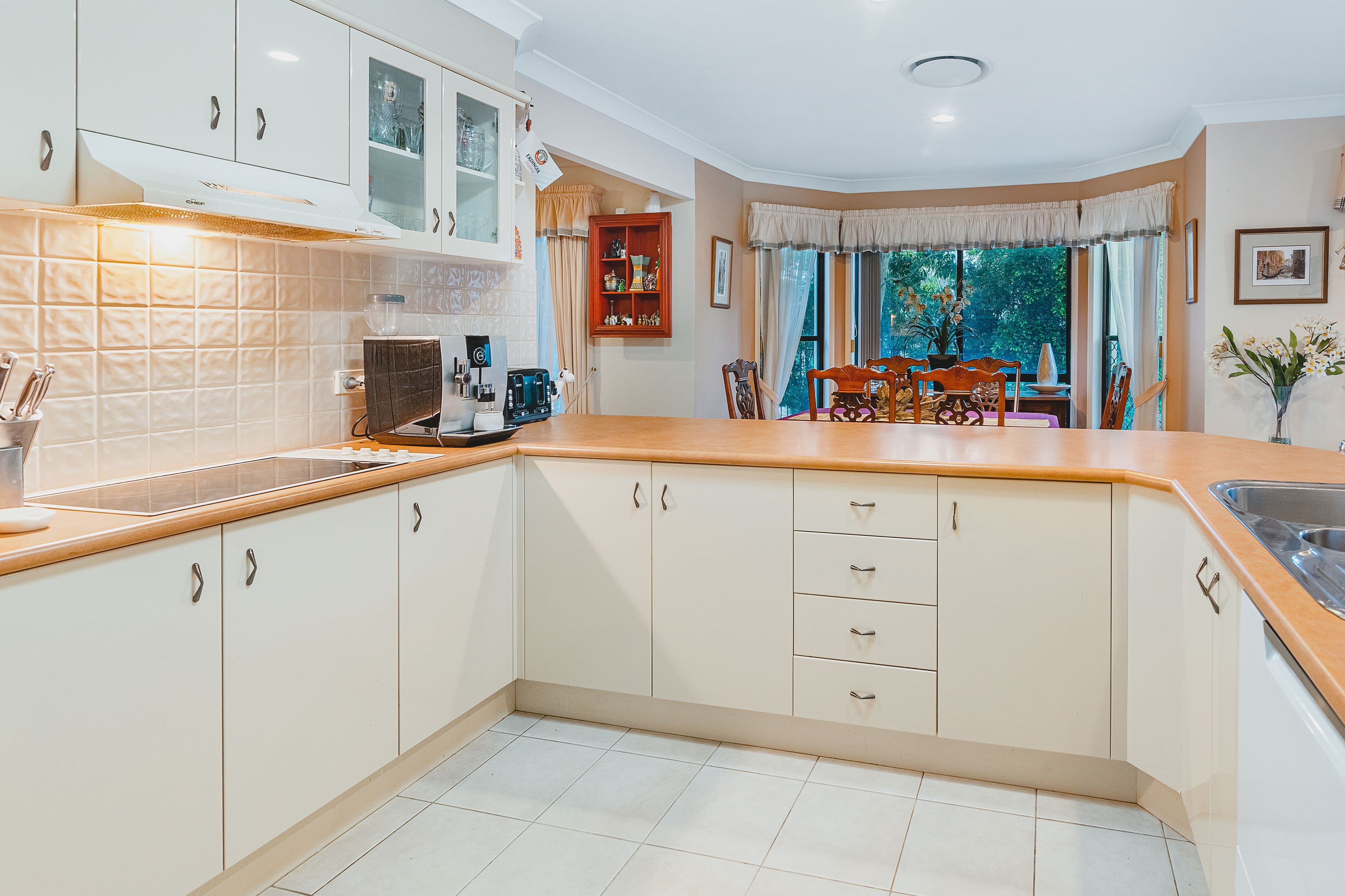 2 Mackellar Rise, Maudsland QLD 4210, Maudsland - Thumbnail 4