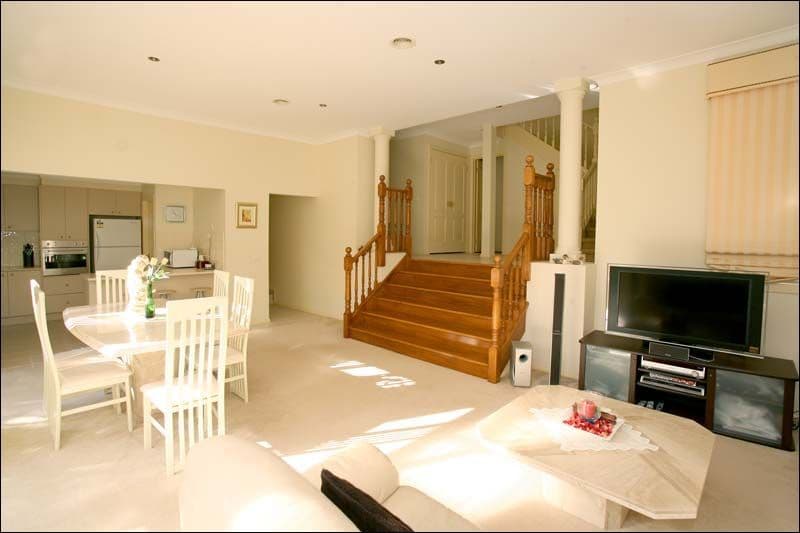 17 Townsend Street, GLEN WAVERLEY VIC 3150, Glen Waverley - Thumbnail 5