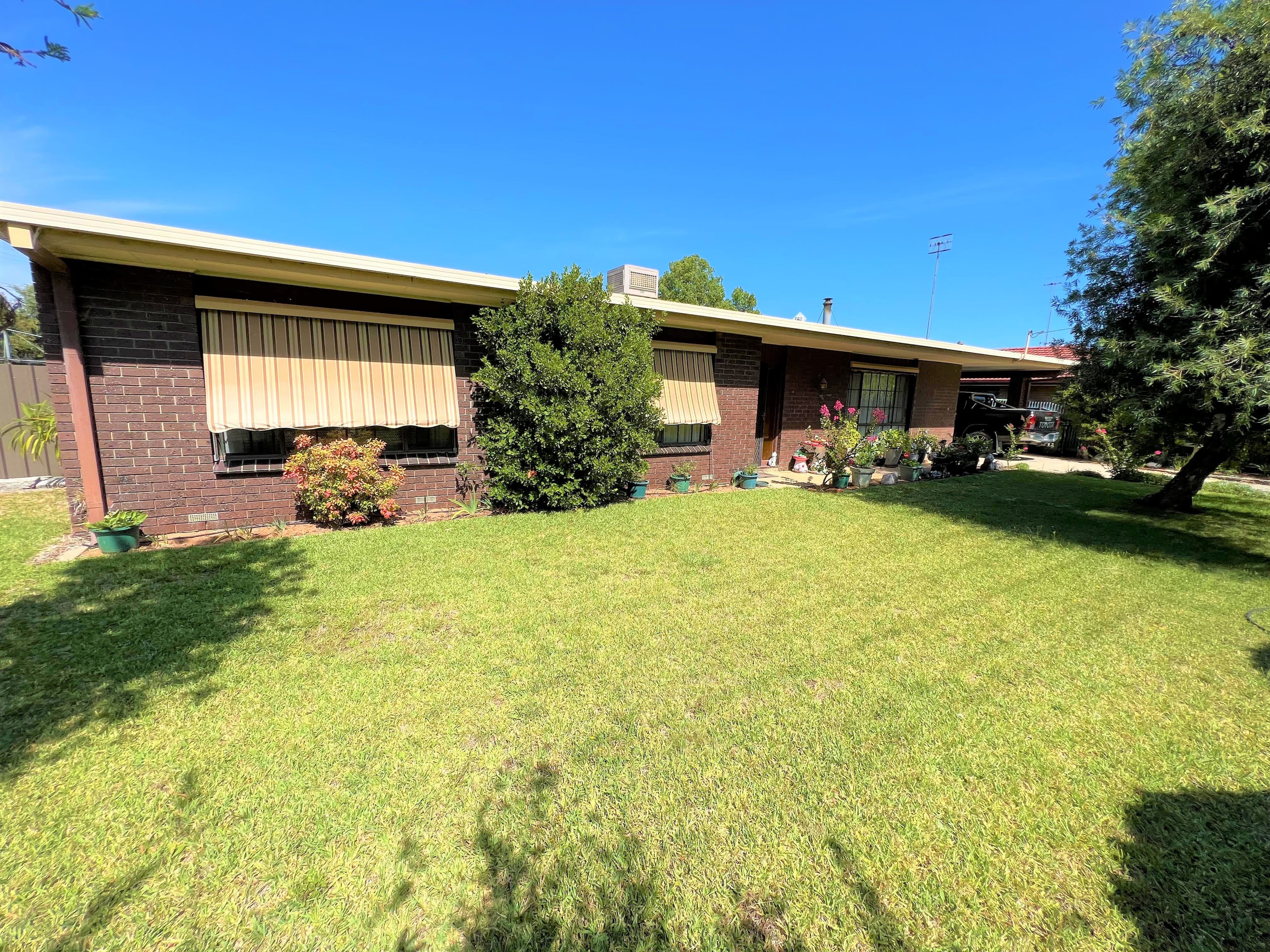268 Finley Road, Deniliquin NSW 2710, Deniliquin - Image 1