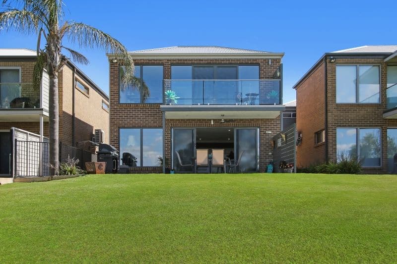 30 Henderson Street, Yarrawonga VIC 3730, Yarrawonga - Thumbnail 2