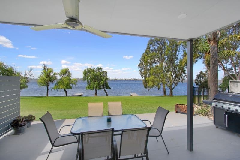 30 Henderson Street, Yarrawonga VIC 3730, Yarrawonga - Thumbnail 3