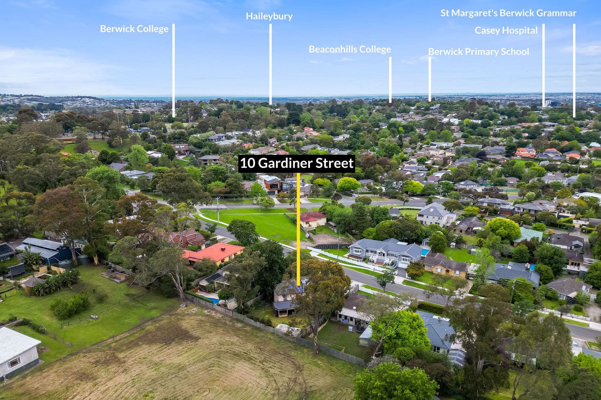 10 Gardiner Street, Berwick VIC 3806, Berwick - Image 1