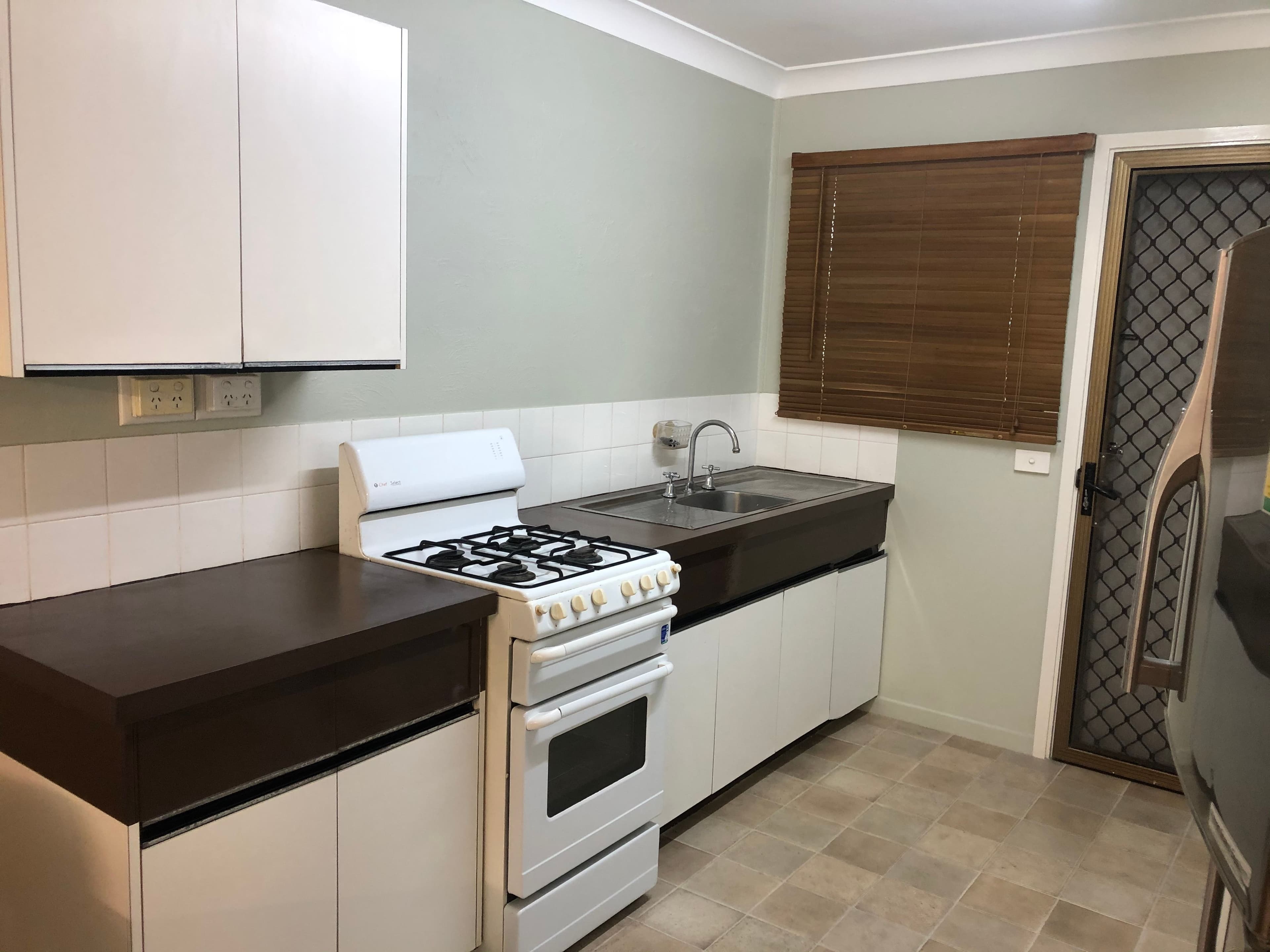 98 Churchill Street, Maryborough QLD 4650, Maryborough - Thumbnail 8