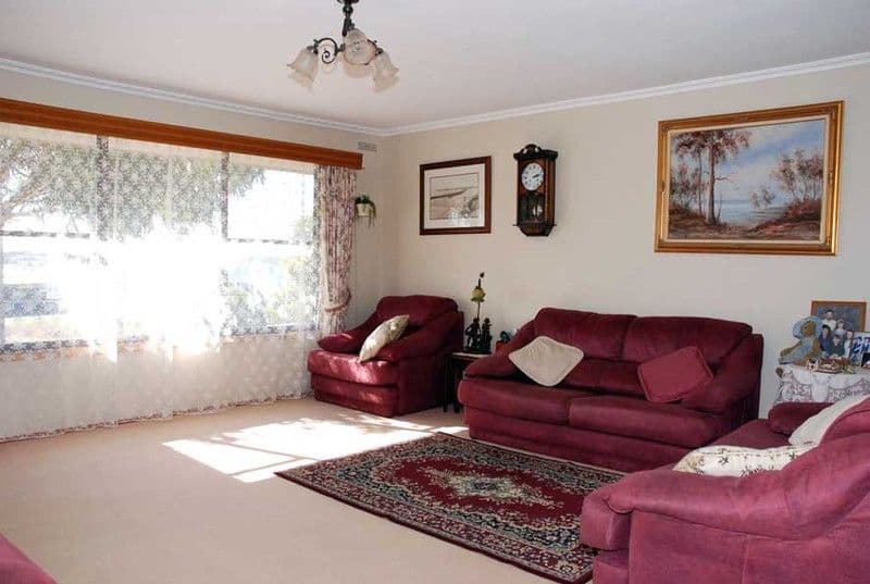 51 McMeekin Road, WARRNAMBOOL VIC 3280, Warrnambool - Thumbnail 4