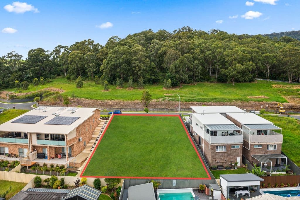 23 Chaffey Way, Albion Park - Image 1