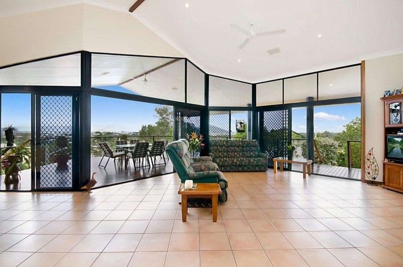 7 Galway Court, MOUNT LOUISA QLD 4814, Mount Louisa - Thumbnail 7