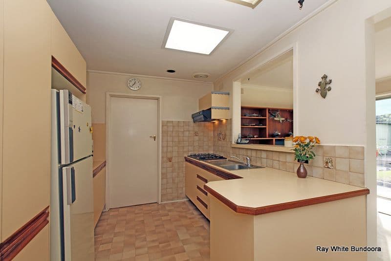 22 Athol Avenue, BUNDOORA VIC 3083, Bundoora - Thumbnail 3
