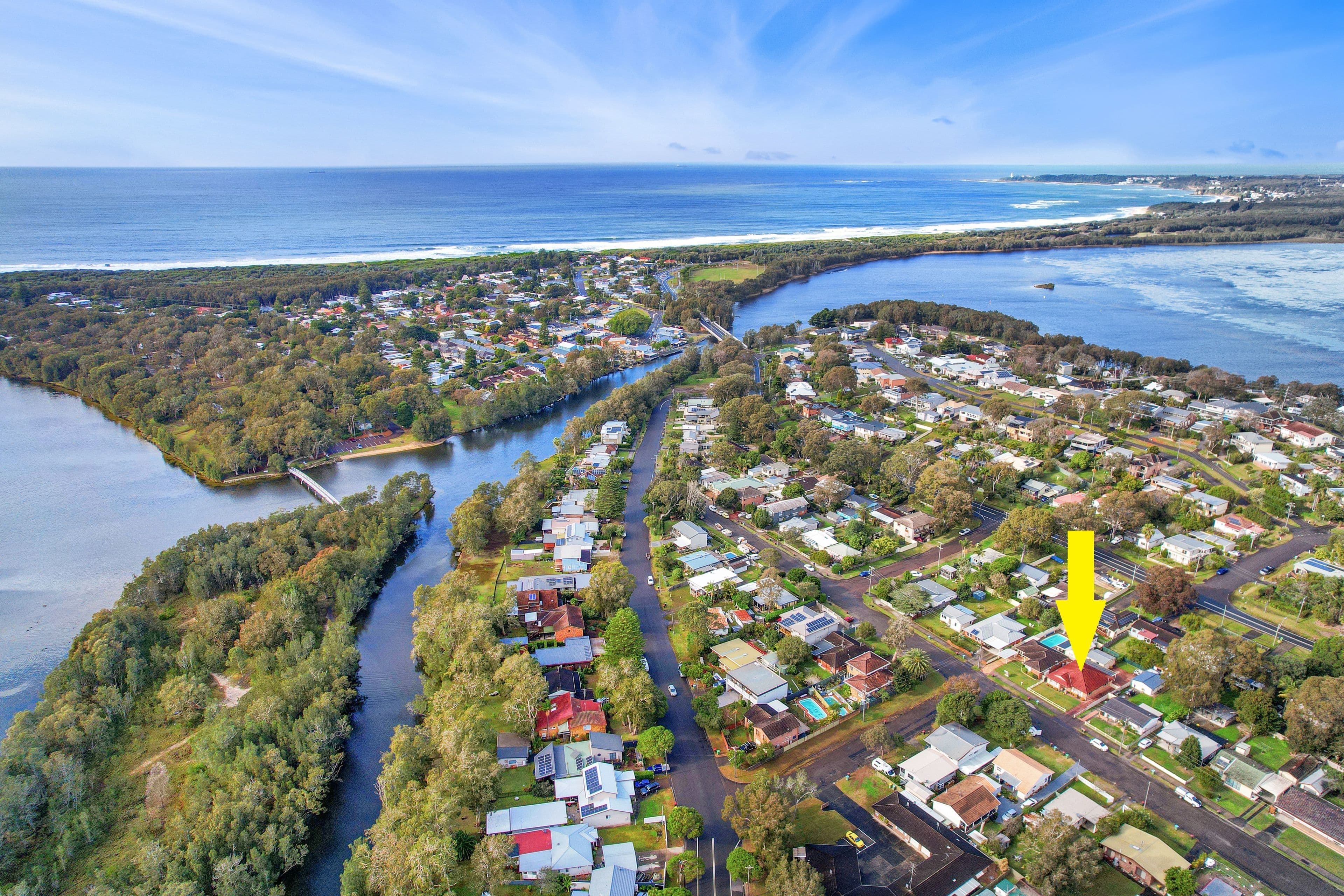 24 Tenth Avenue, Budgewoi NSW 2262, Budgewoi - Thumbnail 2