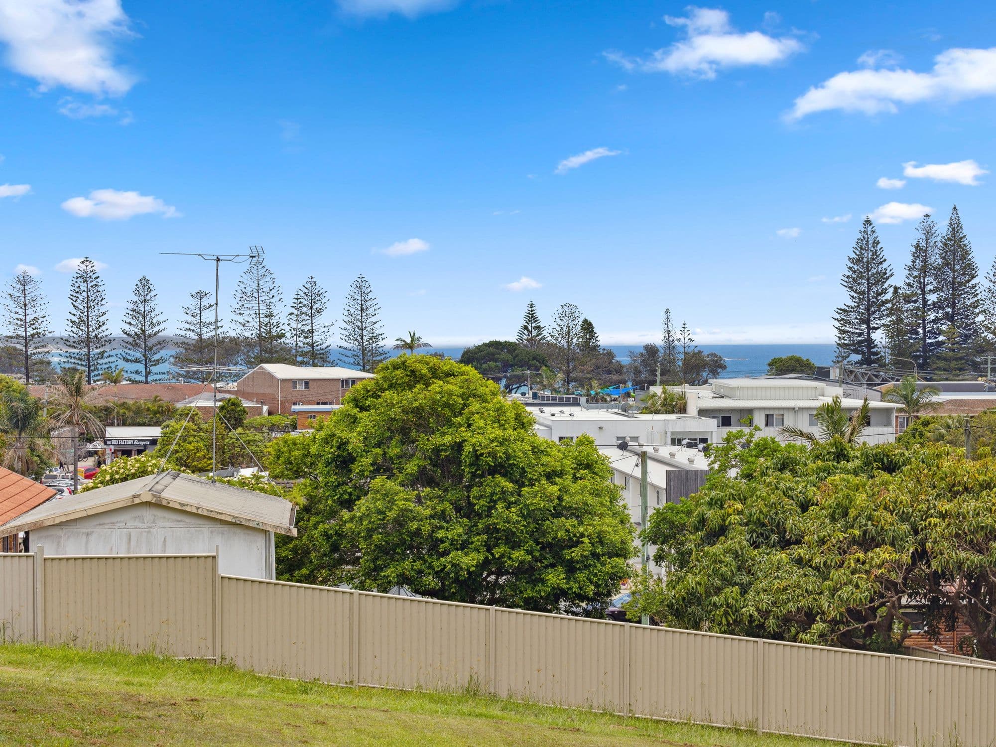 21 Nelson Street, Woolgoolga NSW 2456, Woolgoolga - Thumbnail 3