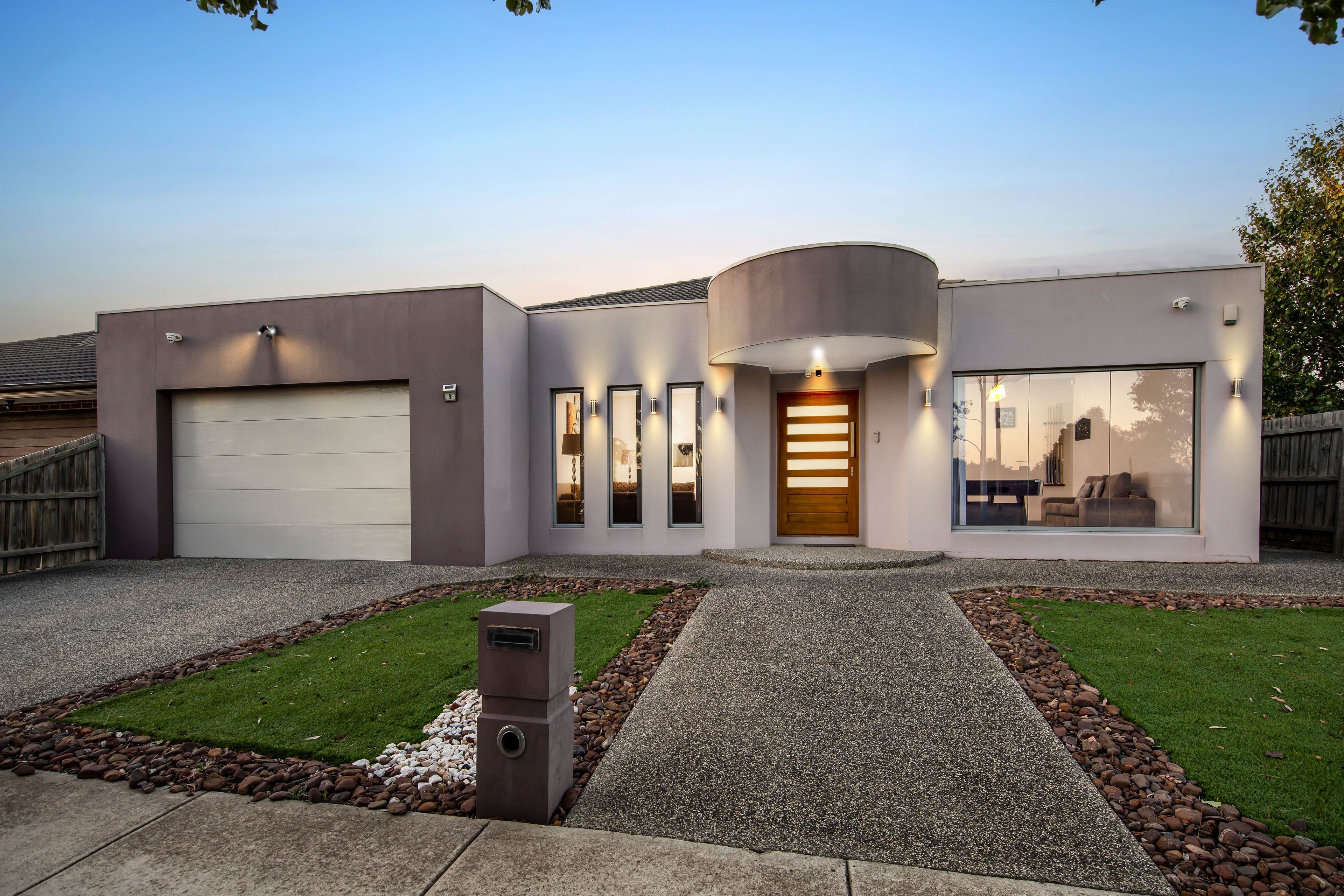 9 Burnett Close, Taylors Hill VIC 3037, Taylors Hill - Image 1