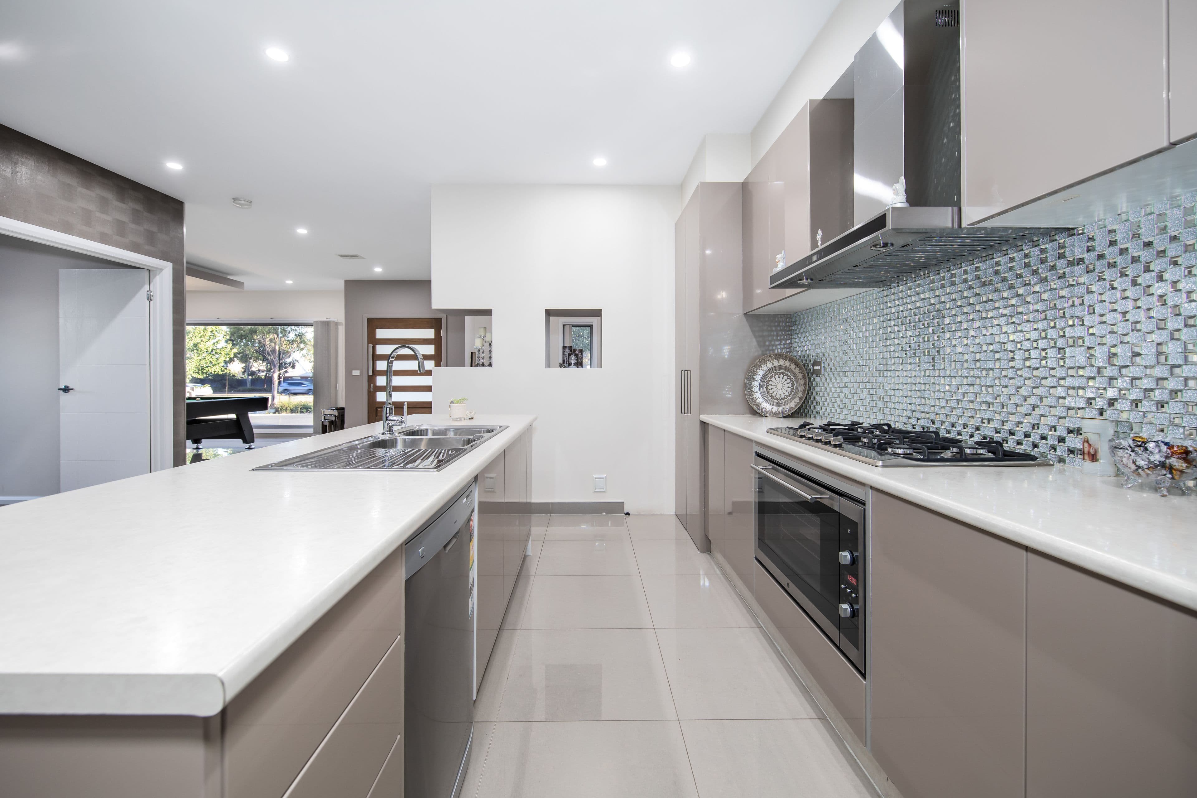 9 Burnett Close, Taylors Hill VIC 3037, Taylors Hill - Thumbnail 5