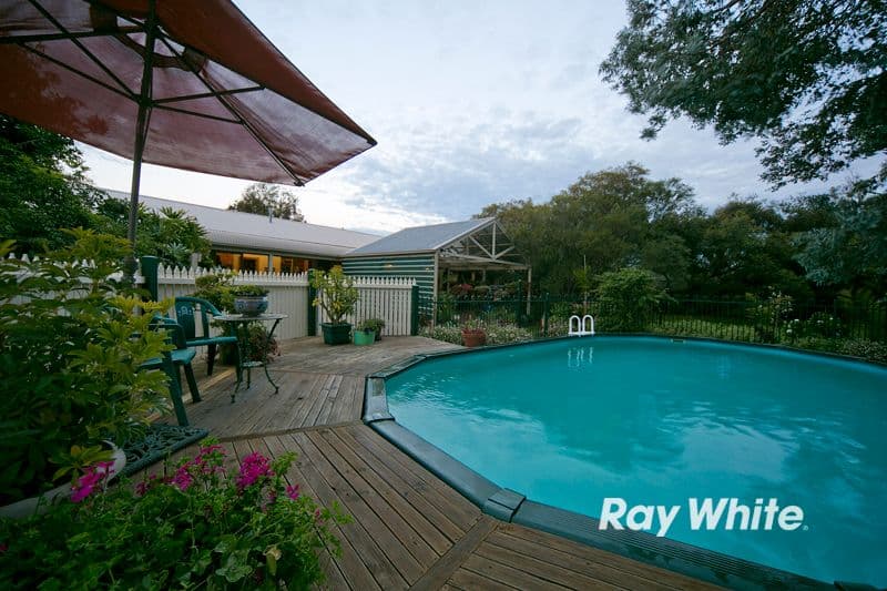 13 Yarralumla Drive, LANGWARRIN VIC 3910, Langwarrin - Thumbnail 2