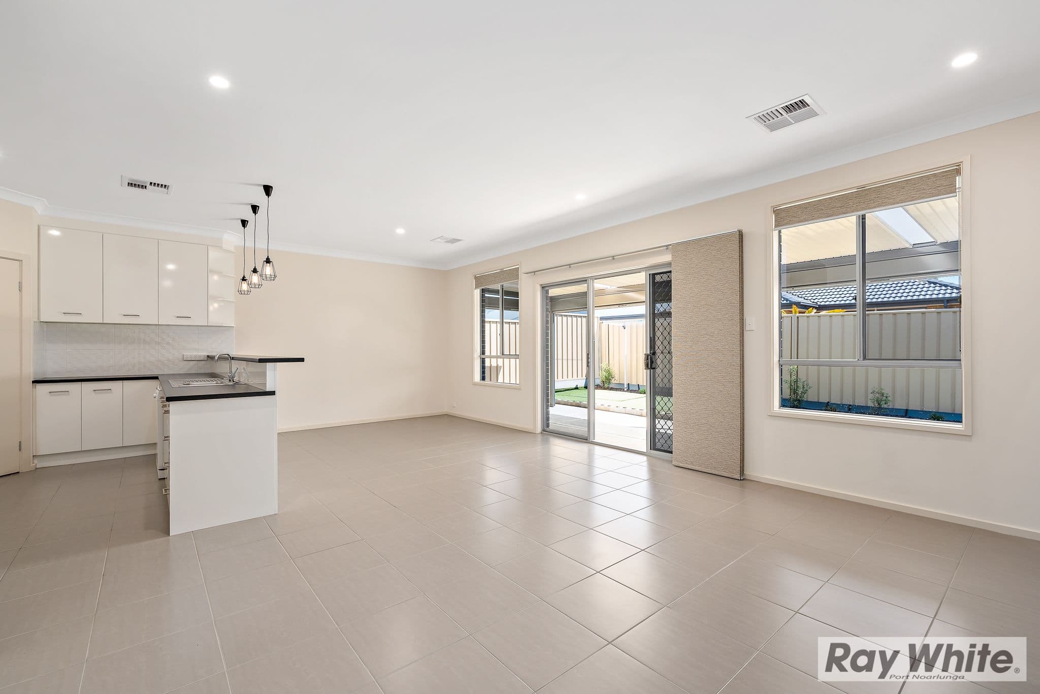 6 Fathom Crescent, Seaford Meadows SA 5169, Seaford Meadows - Thumbnail 4