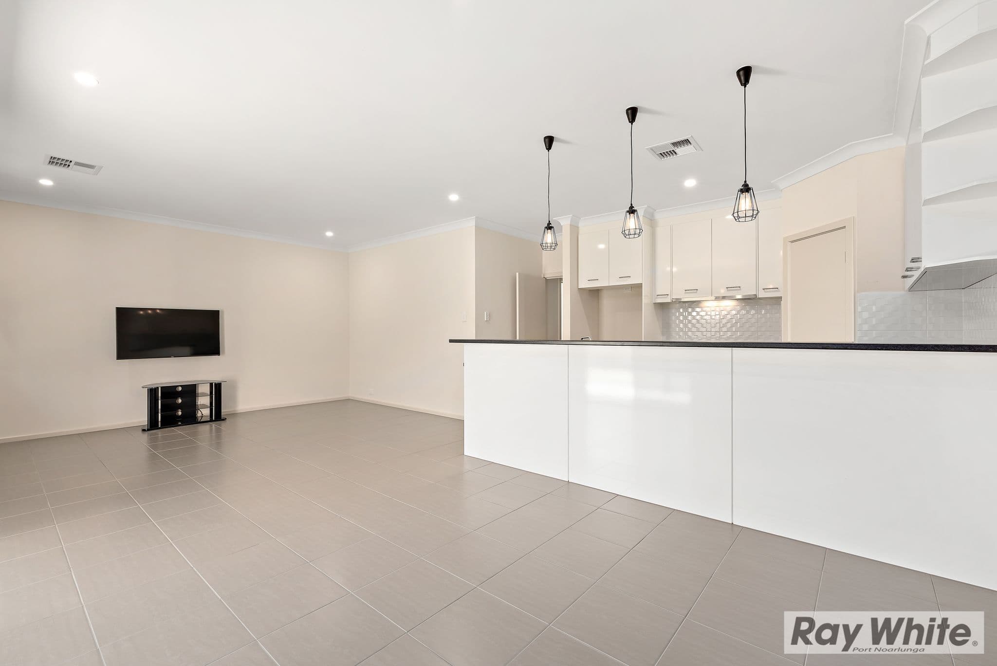 6 Fathom Crescent, Seaford Meadows SA 5169, Seaford Meadows - Thumbnail 5