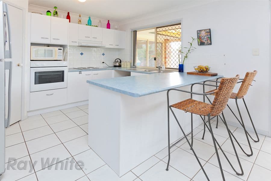 4 Colville Court, SPRINGFIELD QLD 4300, Springfield - Thumbnail 3