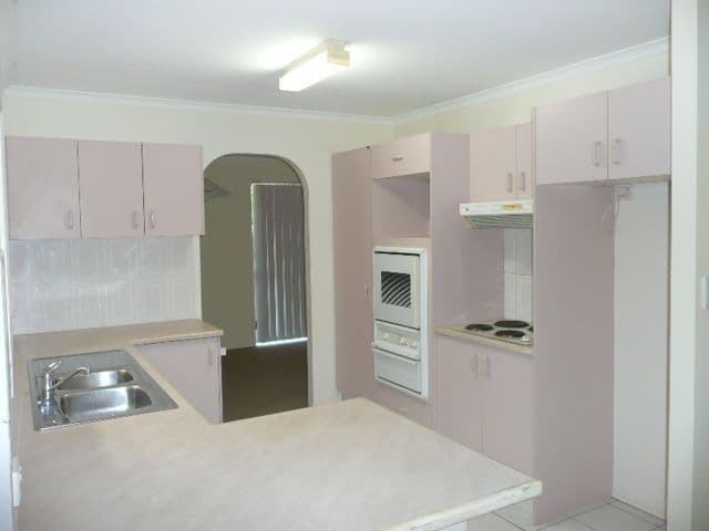 5 Coen Place, HELENSVALE QLD 4212, Helensvale - Thumbnail 3