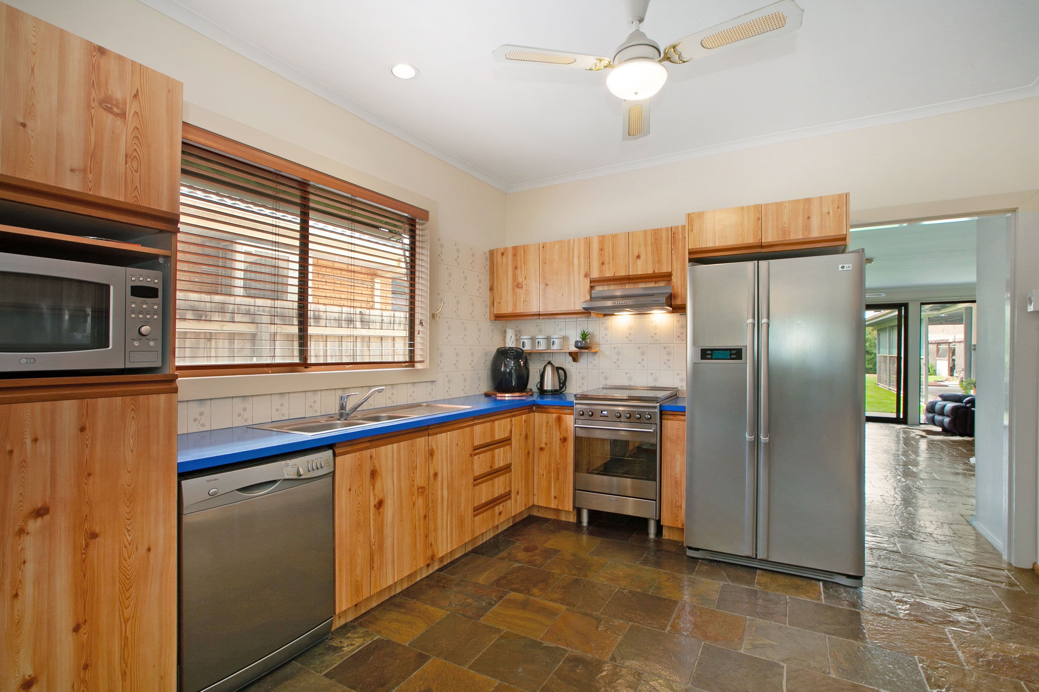 22 McMahon Road, Reservoir VIC 3073, Reservoir - Thumbnail 6