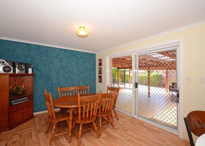36 Honeysuckle Avenue, KAWUNGAN QLD 4655, Kawungan - Thumbnail 6