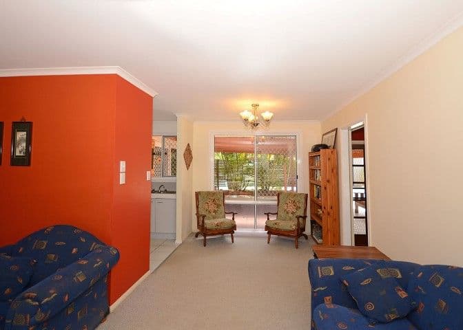 36 Honeysuckle Avenue, KAWUNGAN QLD 4655, Kawungan - Thumbnail 8