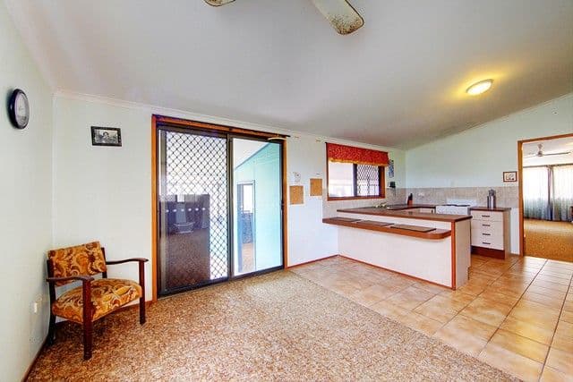5 Holstein Place, BLACK RIVER QLD 4818, Black River - Thumbnail 3