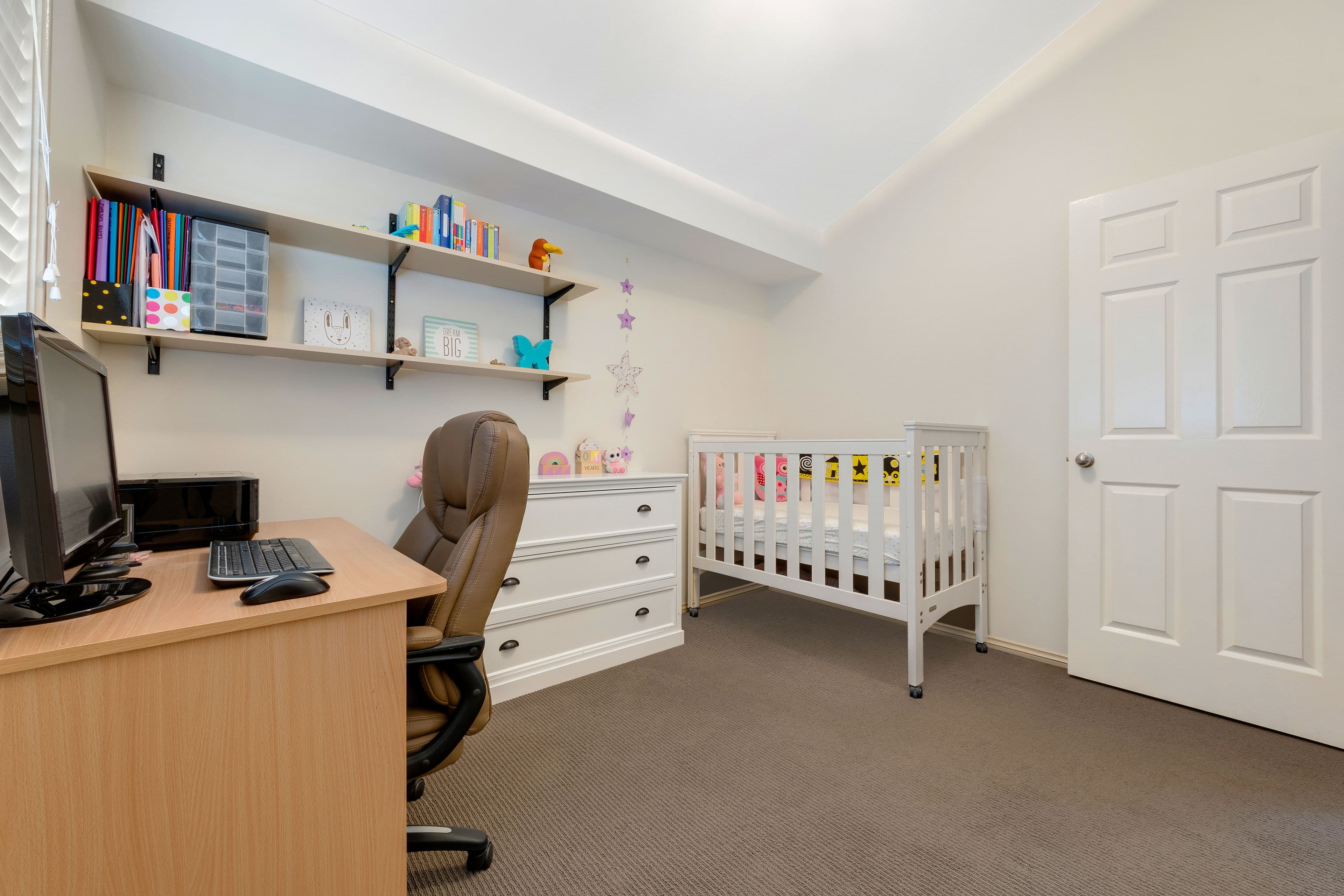 24 Hansen Street, West Footscray - Thumbnail 8